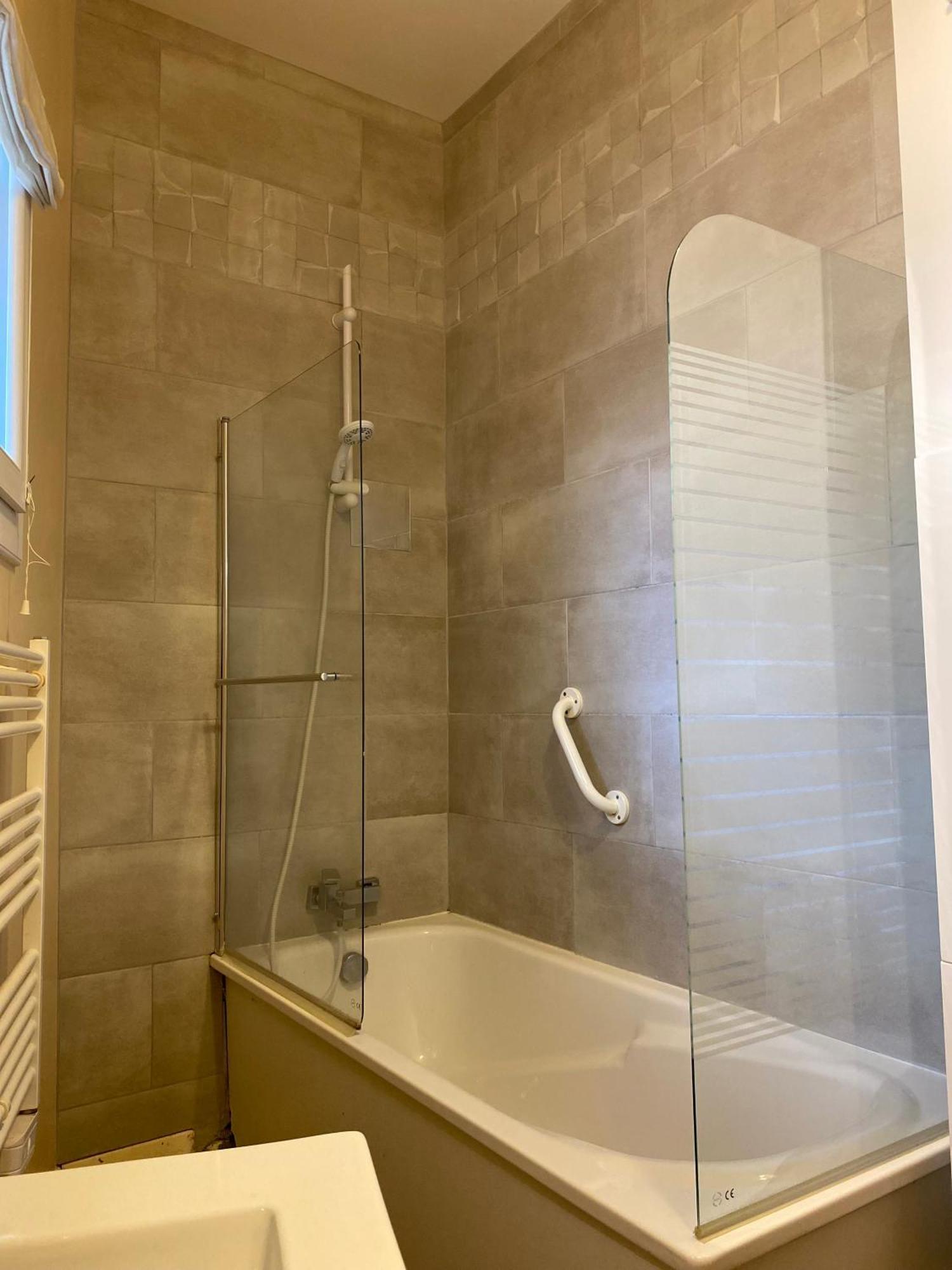 Appartement Coeur Centre Ville Noyon Exterior photo
